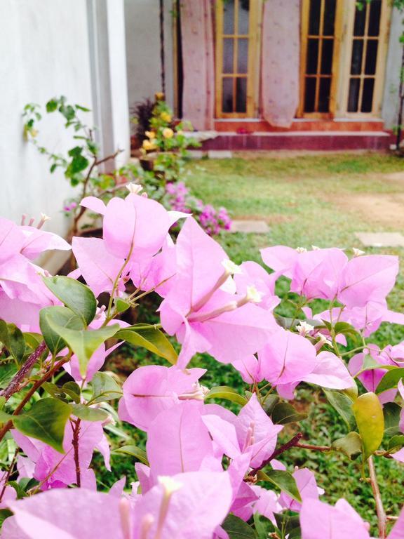 Manik Home Stay Kudapaduwa Exterior photo
